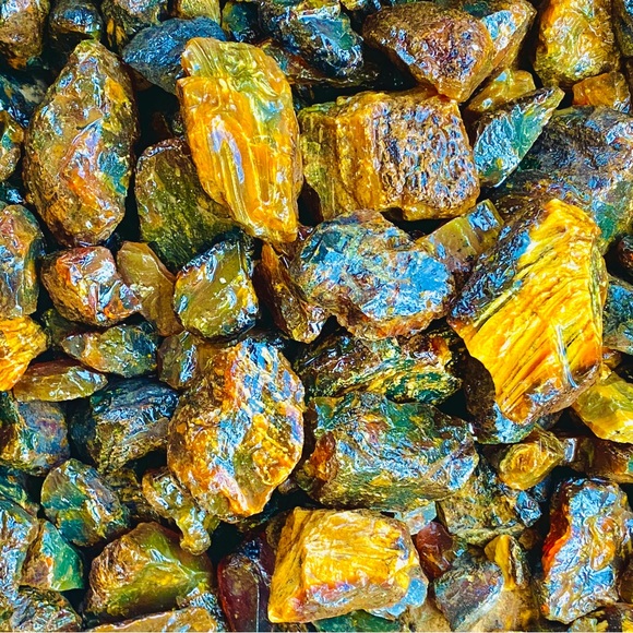 1pc 20g UV Active Indonesian Copal Amber Tree Resin Raw Rough Crystal - Picture 4 of 12